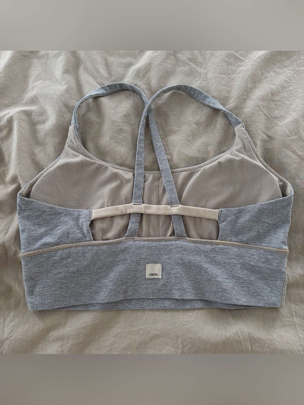 Vuori Light Gray & Cream Strappy Back Sports Bra